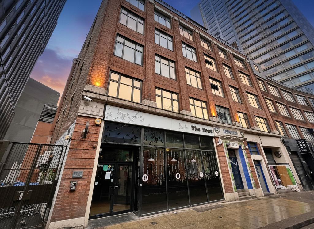 Apartment in Manchester - View 4