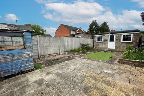3 bedroom terraced house for sale, Bedale Drive, Leicester, LE4