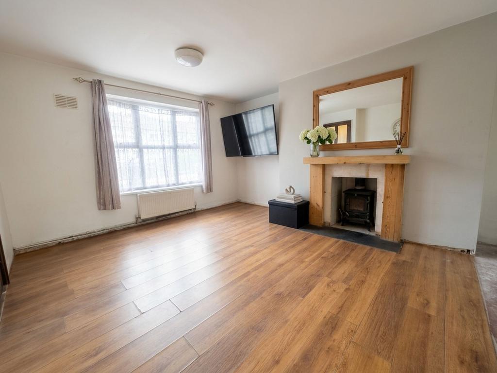 House in Leicester, Mowmacre Hill - View 4