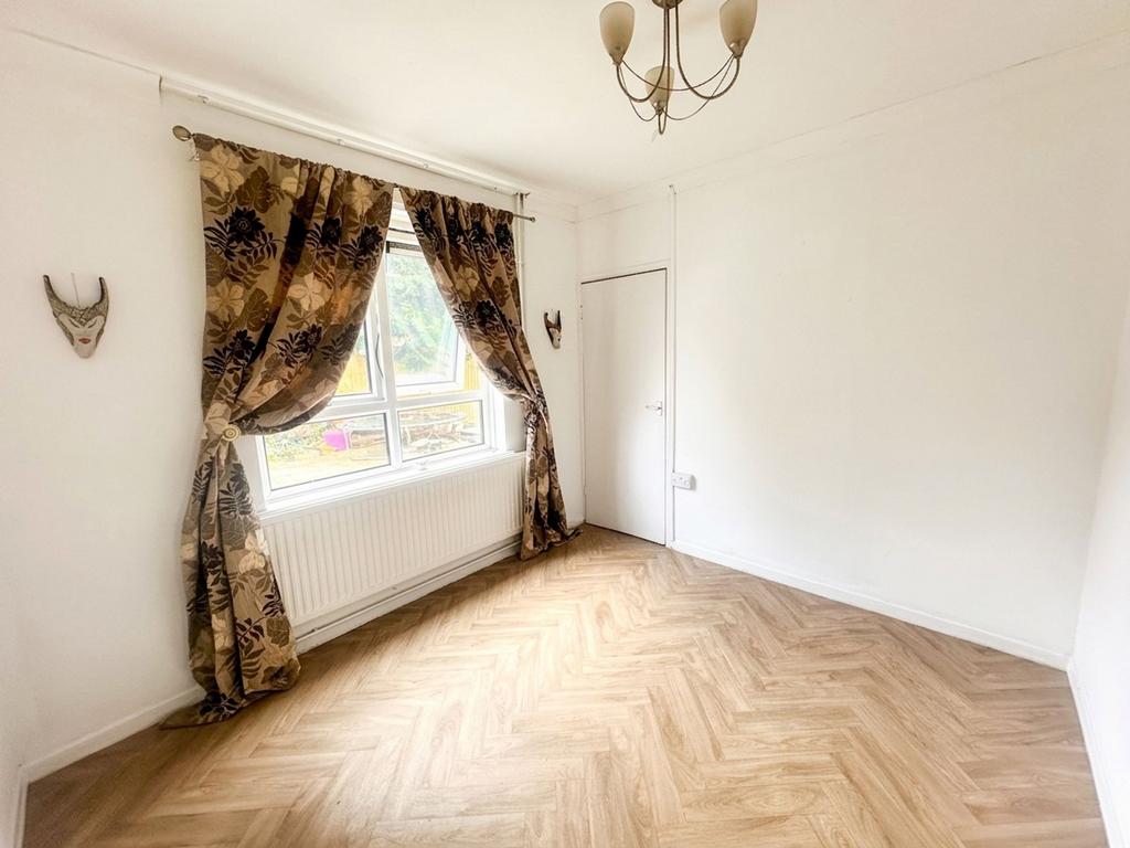 House in Leicester - More