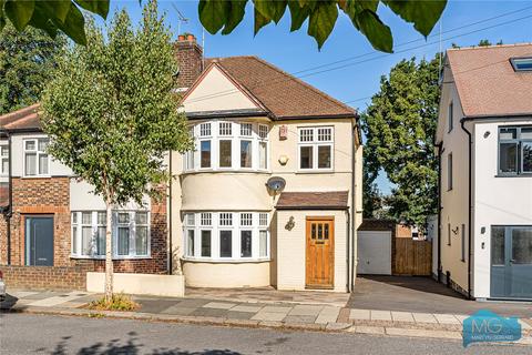 undefined, Goldsmith Road, London, N11