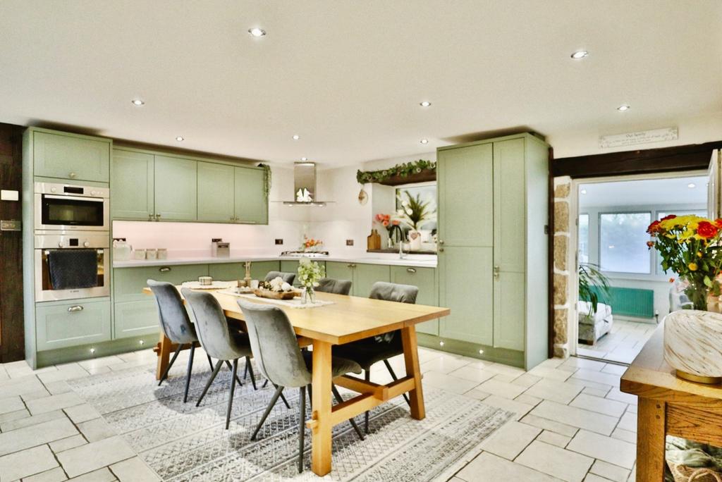 House in Camborne, Cornwall - View 2