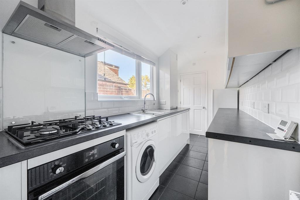 House in Reading - View 4