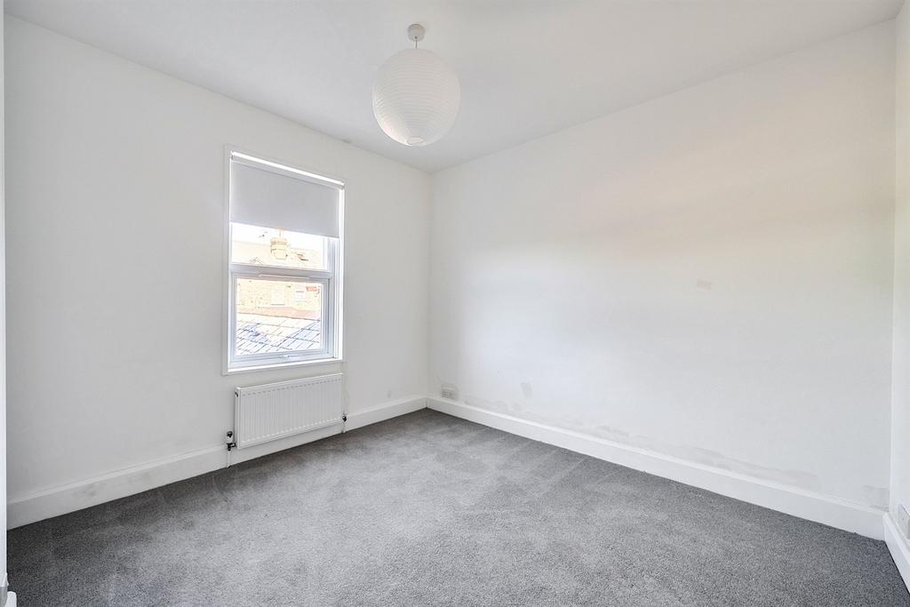 House in Reading - View 5