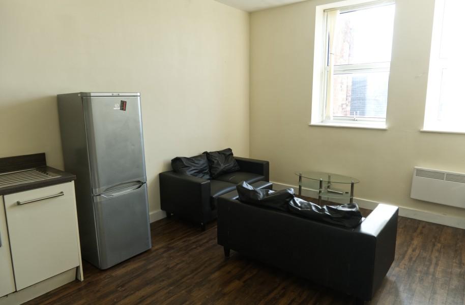 Apartment in Leicester - View 5