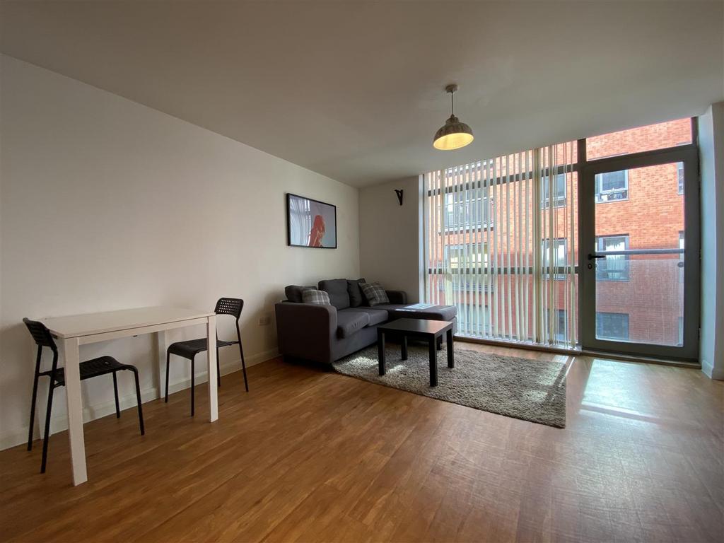 Apartment in Manchester - View 2