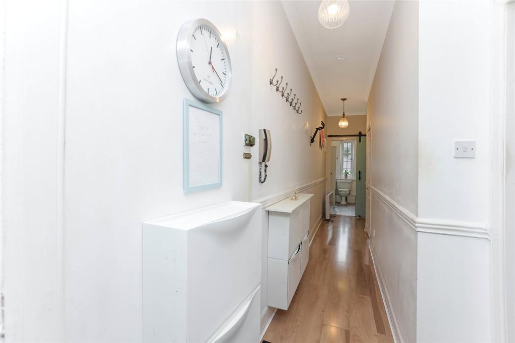 Apartment in Glasgow - View 5