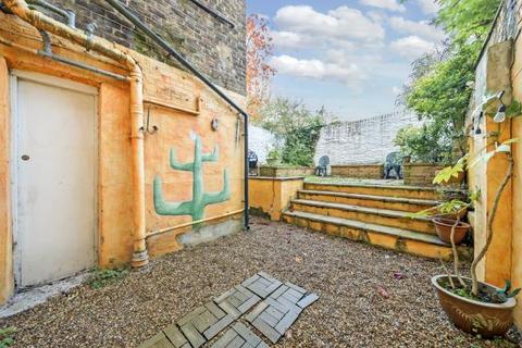 1 bedroom flat to rent, Westbourne Park Villas, London, W2