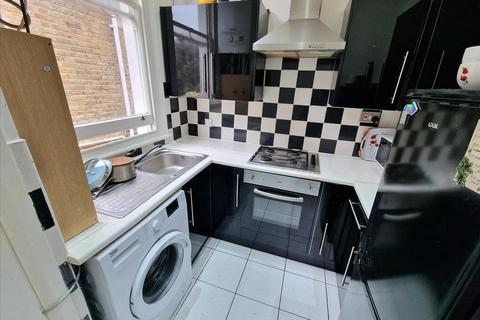 House share to rent, Arran Road, London, SE6