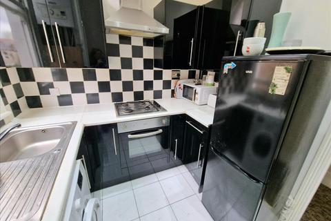 House share to rent, Arran Road, London, SE6