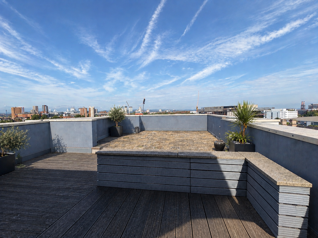 Apartment in Cardiff - View 2