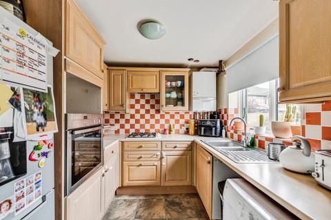 2 bedroom semi-detached house for sale, Dovehouse Close, Eynsham, WITNEY