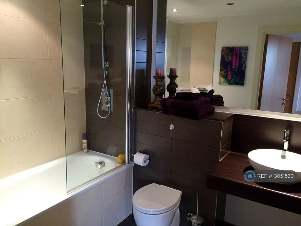 Apartment in Manchester - View 4