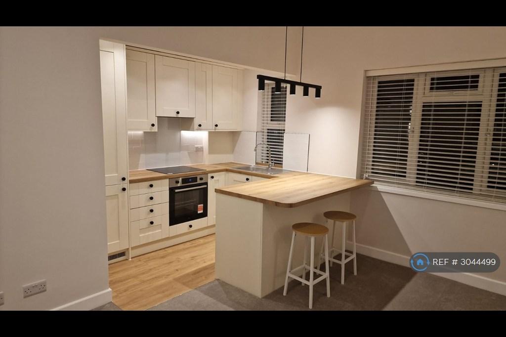 Apartment in Bournemouth, West Cliff - View 4