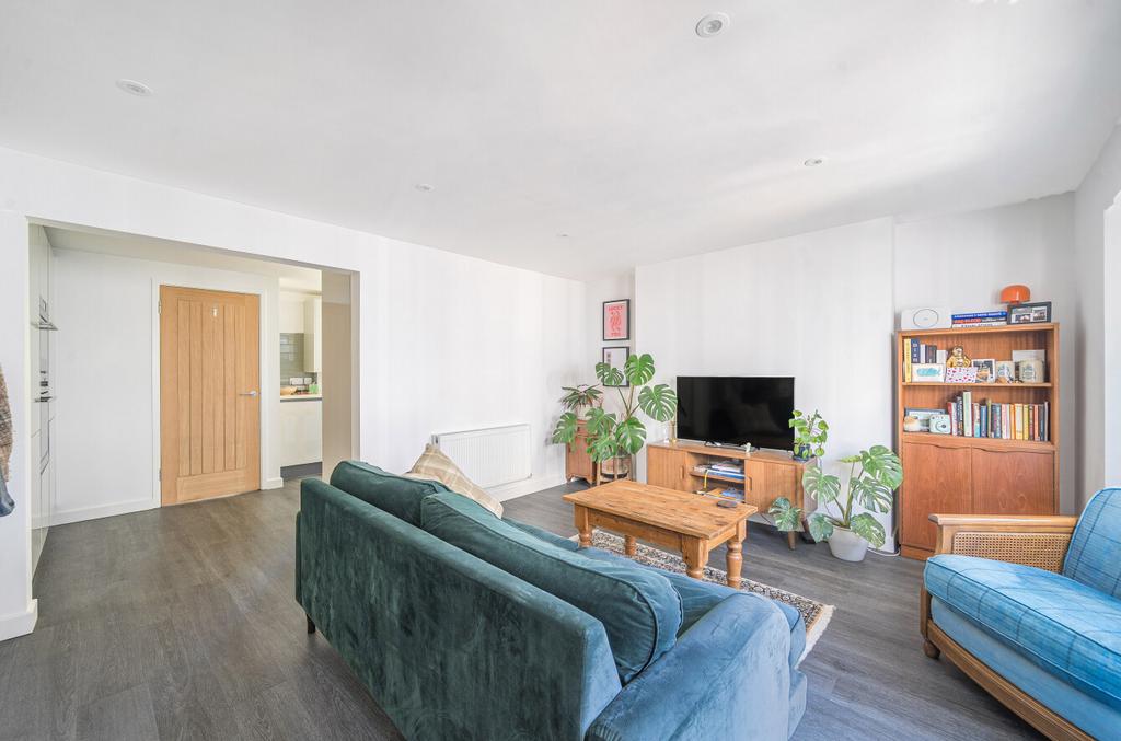 Apartment in East Sussex - View 3