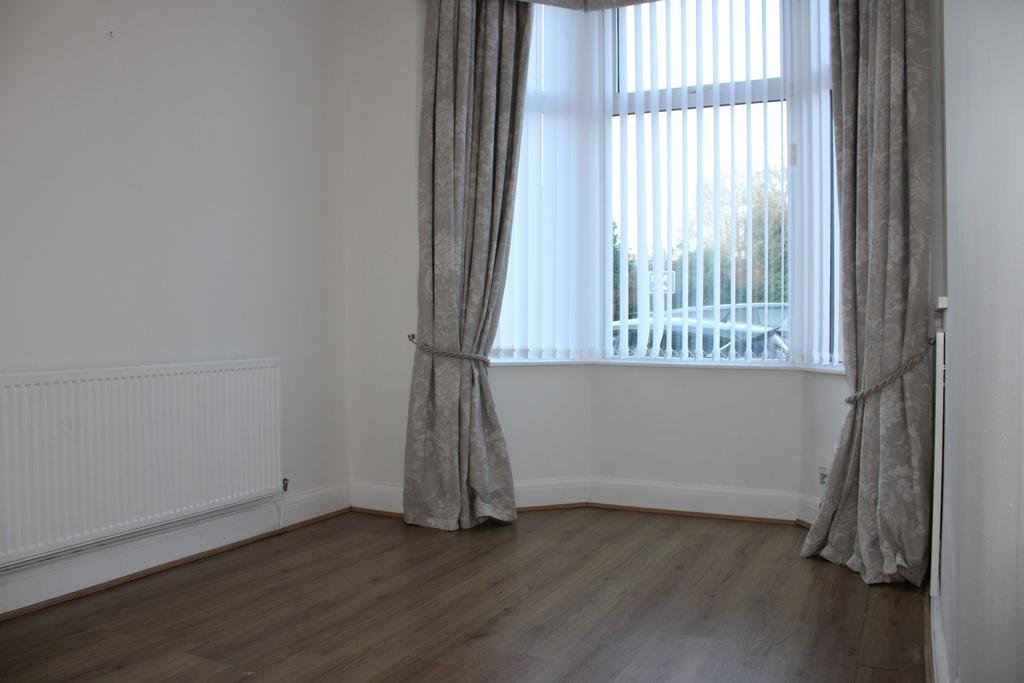 House in Liverpool, Dingle - View 2