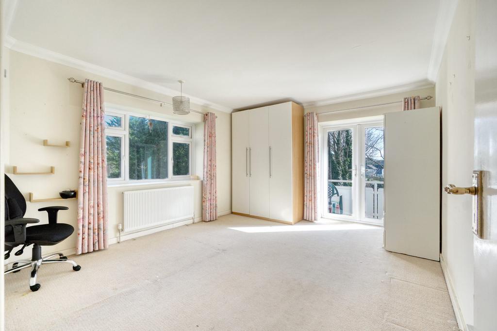 Apartment in Hove - More