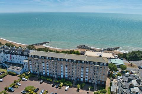 2 bedroom flat to rent, Carlton Leas, The Leas, Folkestone, Kent, CT20