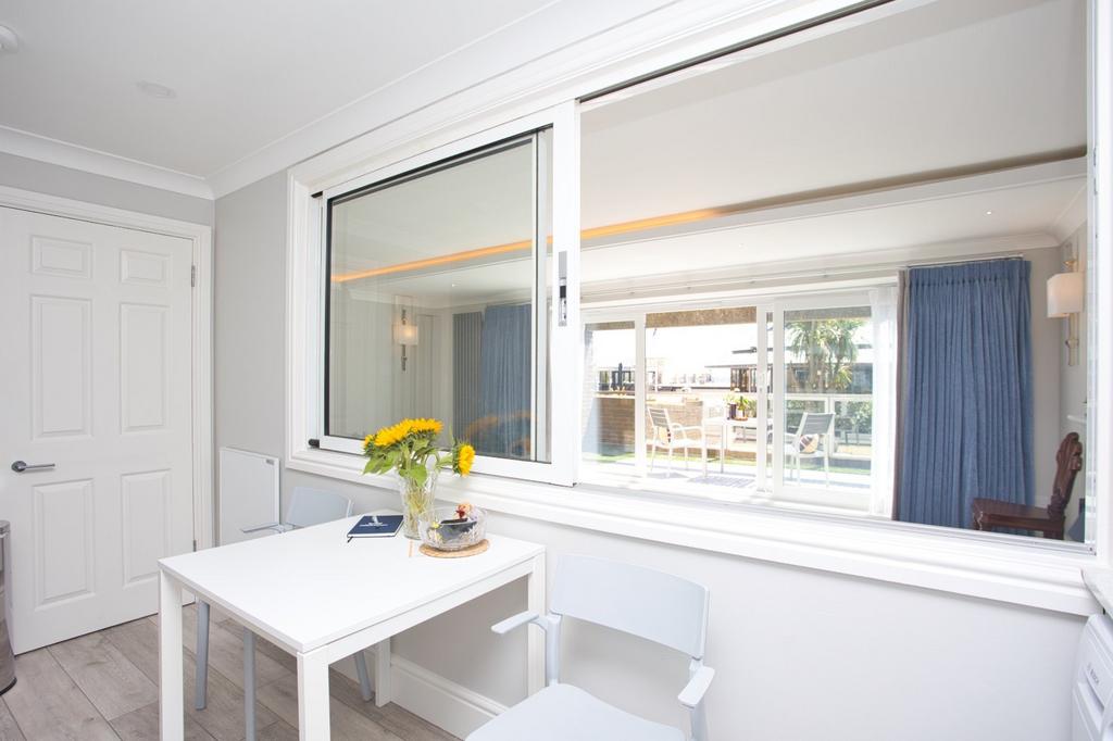 Apartment in Kent - View 5