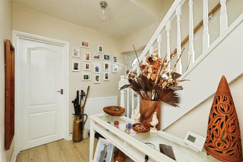 3 bedroom terraced house for sale, Doncaster Road, Langold, Worksop