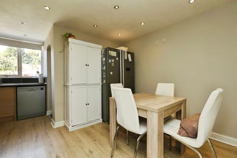 3 bedroom terraced house for sale, Doncaster Road, Langold, Worksop