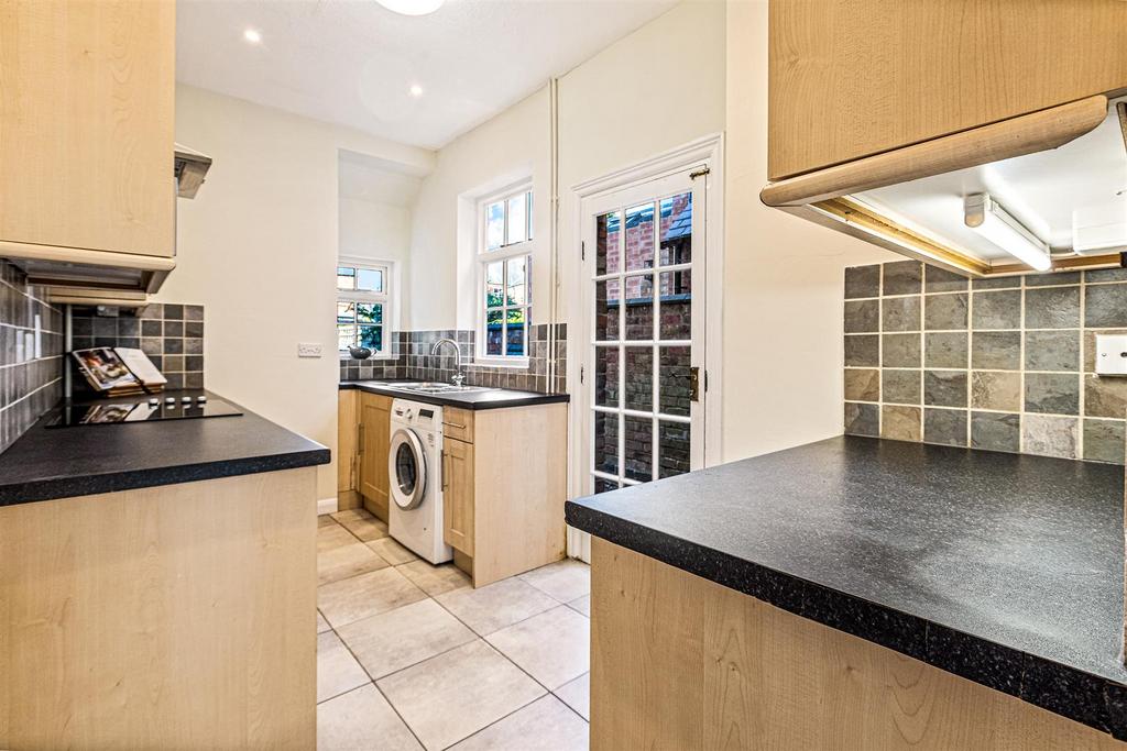 House in Leicester, Knighton - View 3