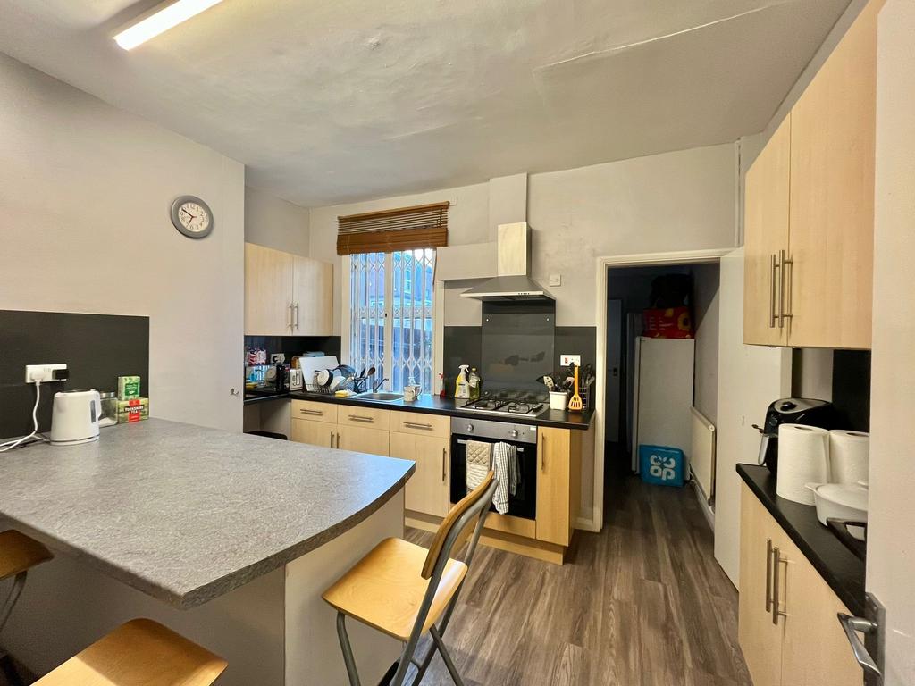 House in Nottingham - View 5