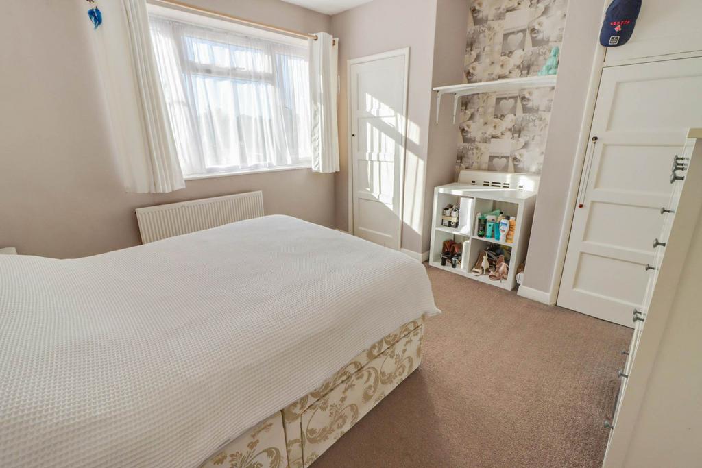 House in Reading - View 5