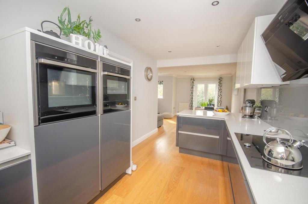House in Bristol - View 2