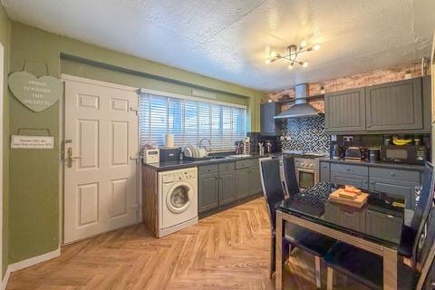 2 bedroom terraced house for sale, Southern Way, Stoke-on-Trent ST6