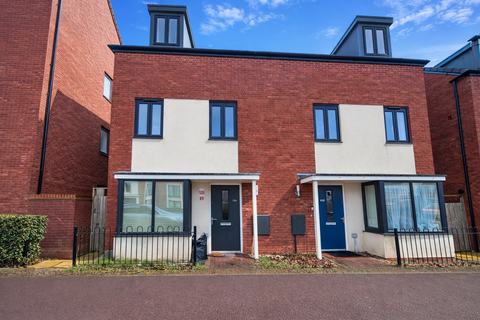 4 bedroom house to rent, Apollo Avenue, Milton Keynes, MK11
