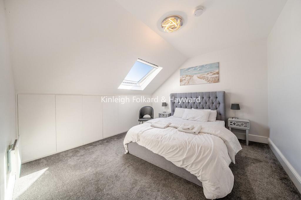 Apartment in London - View 2