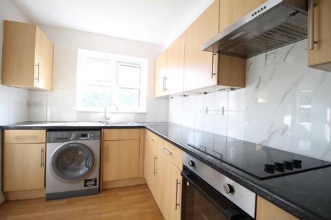1 bedroom flat to rent, Horse Shoe Crescent, Northolt UB5