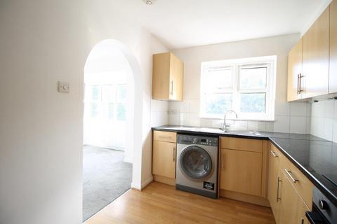 1 bedroom flat to rent, Horse Shoe Crescent, Northolt UB5