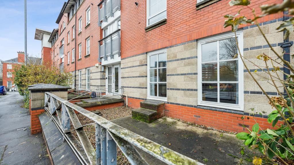 Apartment in Glasgow City - View 2