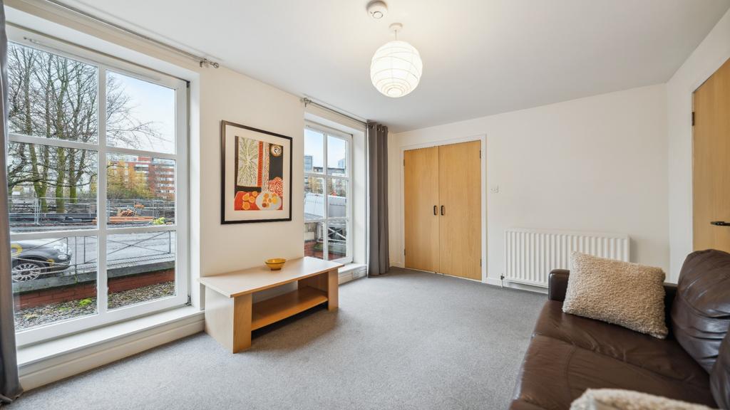 Apartment in Glasgow City - View 4
