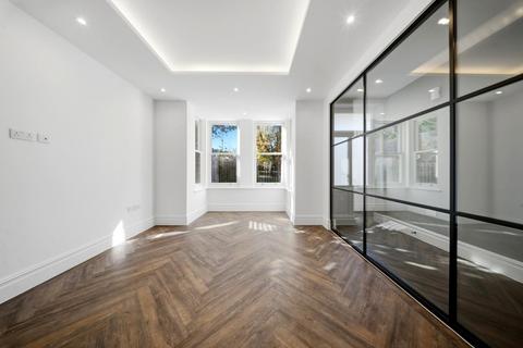 6 bedroom semi-detached house for sale, Castlebar Hill, Ealing, W5