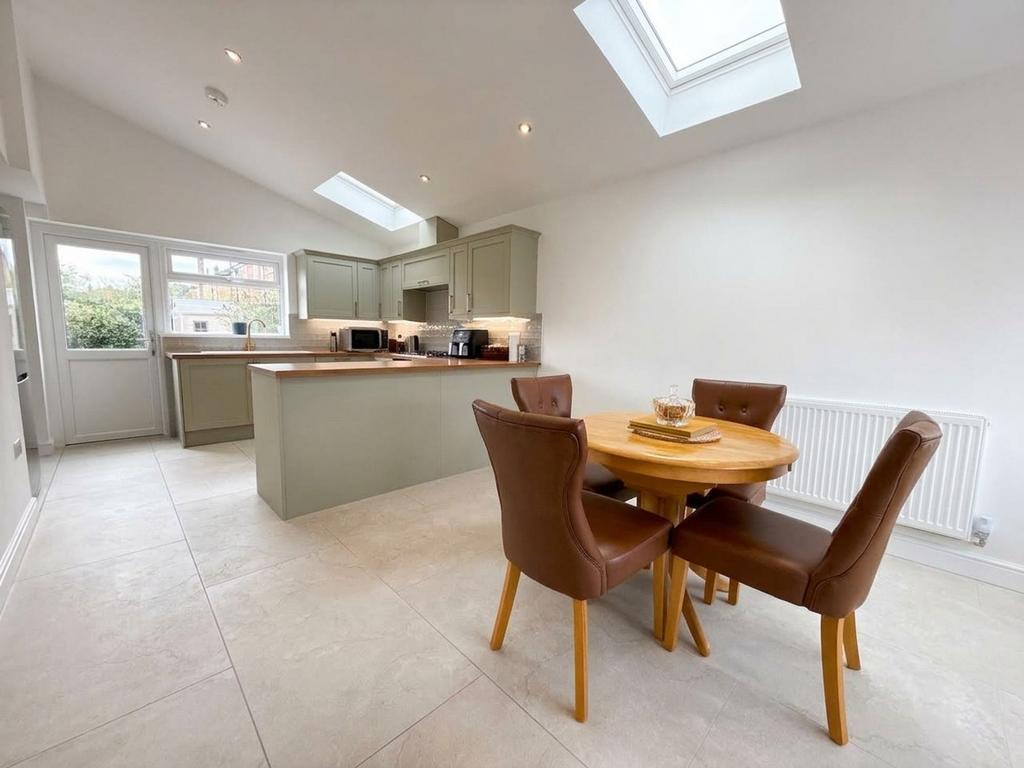 House in Oadby and Wigston, South Wigston - More