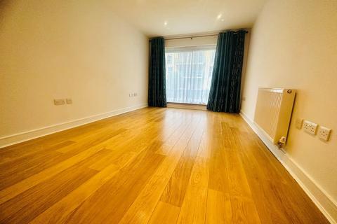 2 bedroom flat to rent, Woolners Way, Stevenage SG1