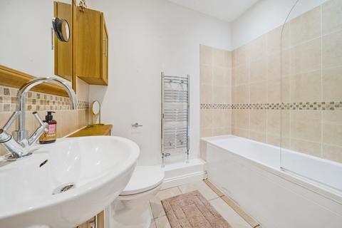 2 bedroom house for sale, Sophia Square, London, SE16