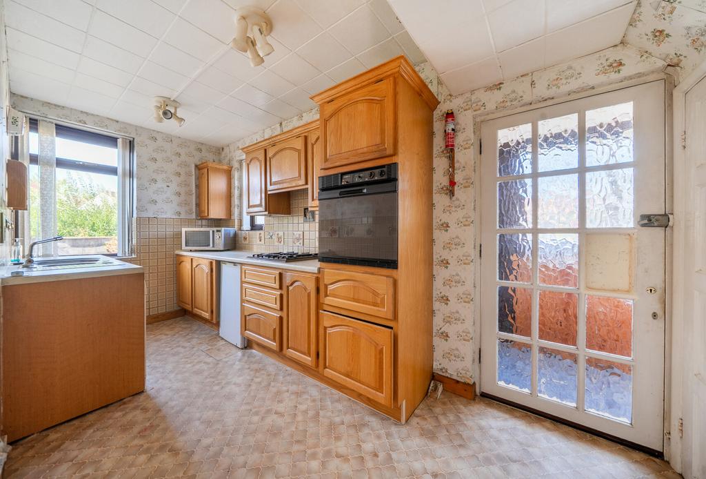 House in Somerset - View 3
