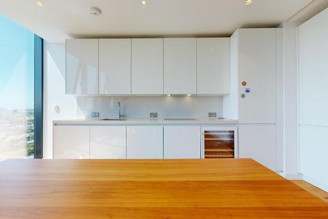 2 bedroom flat to rent, Highgate Hill