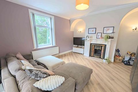 3 bedroom semi-detached house for sale, Hullen Edge Lane, Elland HX5