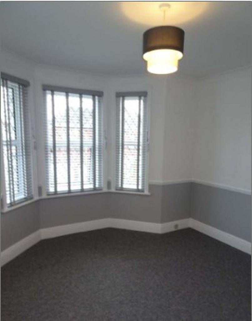 Apartment in Bournemouth - View 2