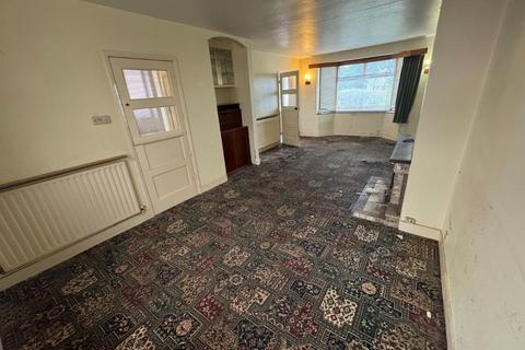 3 bedroom semi-detached house for sale, Onchan Avenue, Carlton, Nottingham