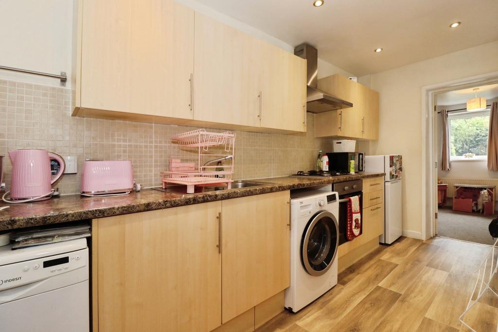 Apartment in Bristol - View 5