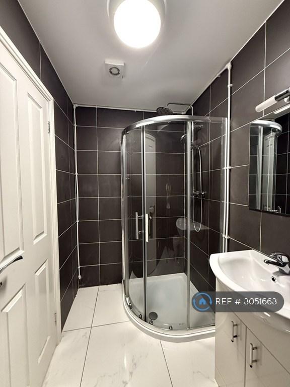 Apartment in Leicester - View 2