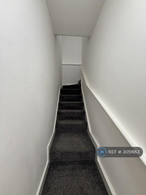 Apartment in Leicester - View 4