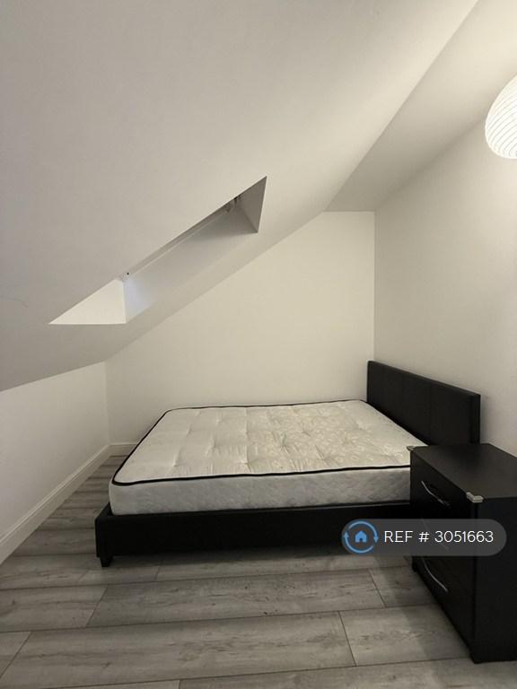 Apartment in Leicester - View 5