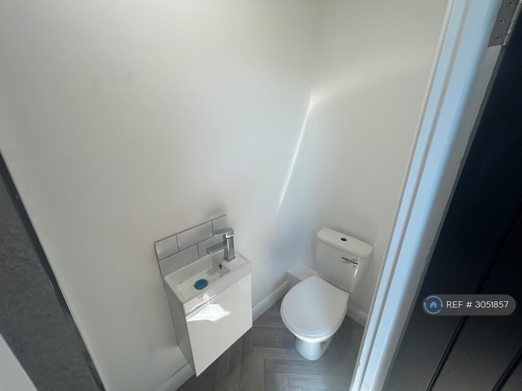 House in Liverpool - View 3